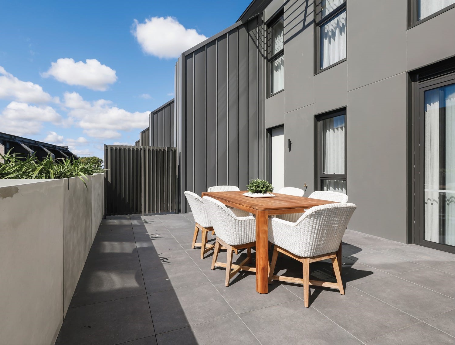 [Townhouses] Chapel Park Estate, Keysborough OpenLot